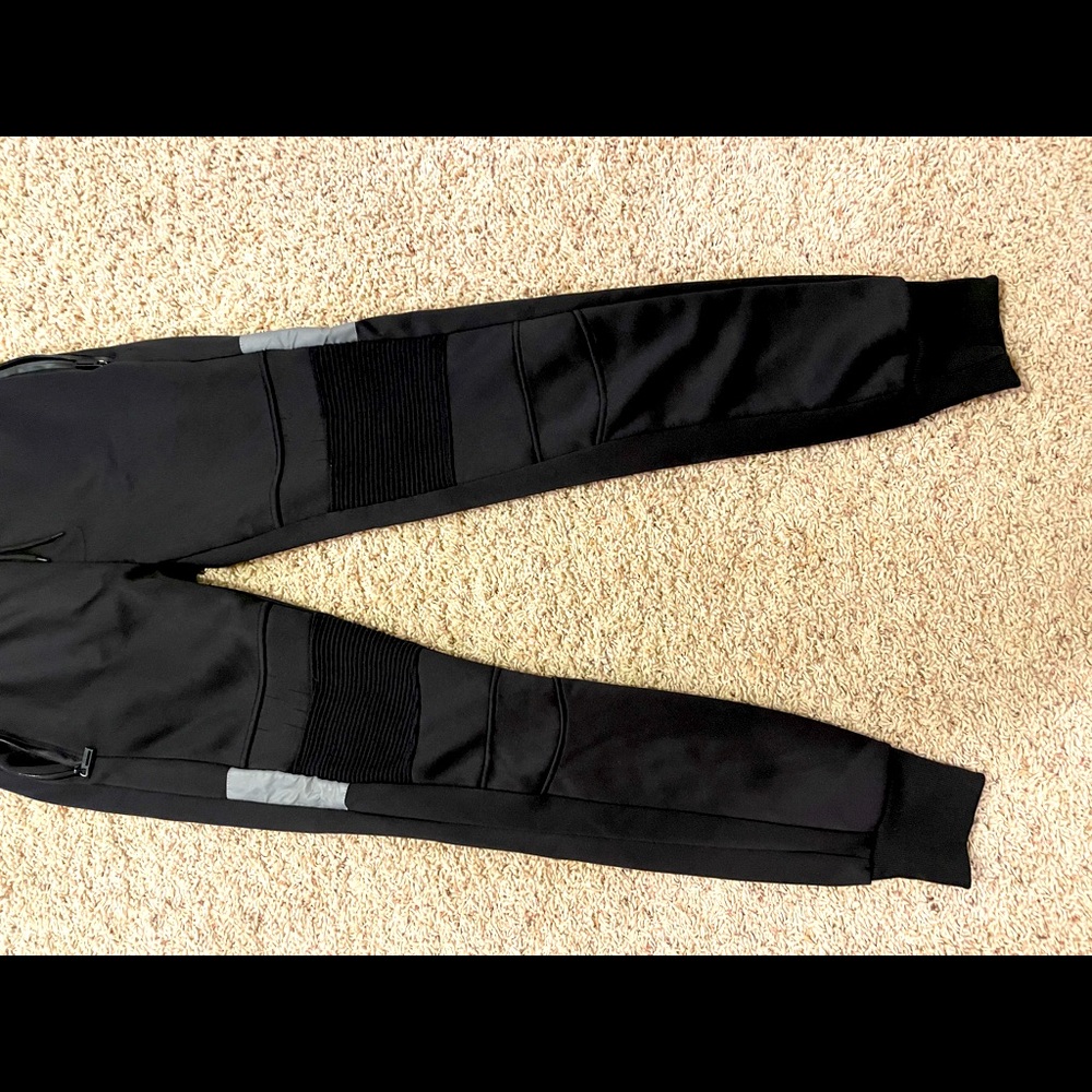 Galaxy by Harvic Sweats
